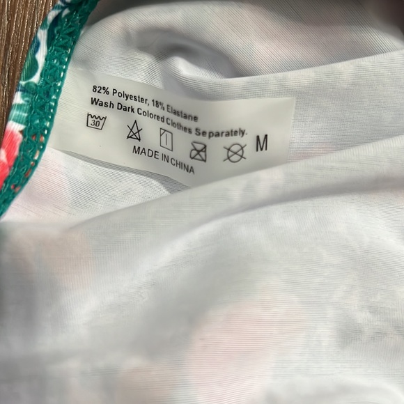 NWOT Floerns Floral Frill Trim High Cut Bikini Medium 2 piece bathing suit - Picture 6 of 11